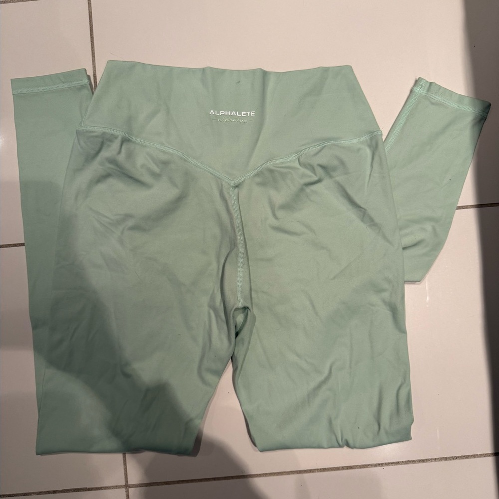 Alphalete Mint Green Leggings